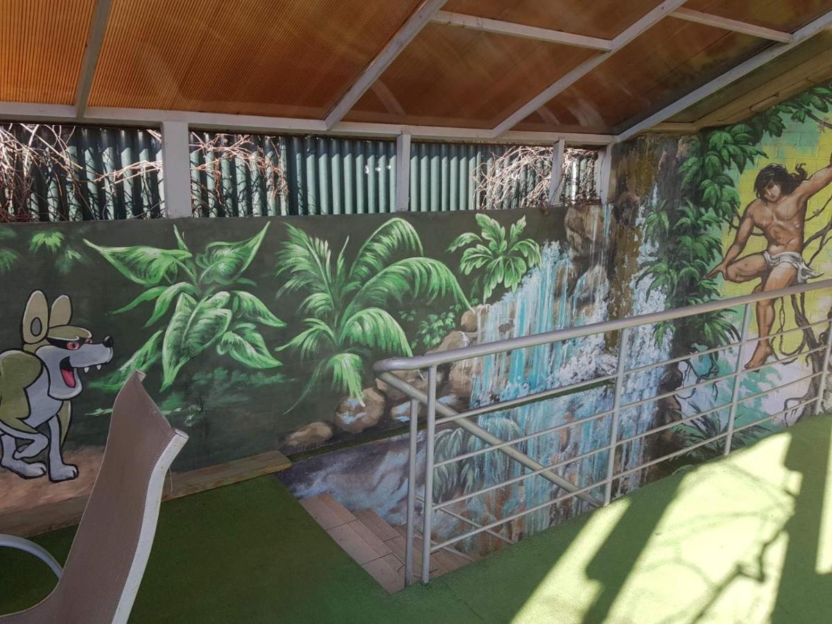 Jungle - Дом-Сказка У Моря Oděsa Exteriér fotografie